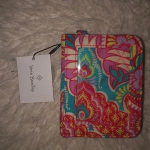 Vera Bradley ID Wallet